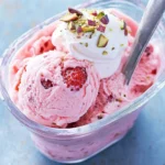 Yaourt glacé à la fraise ultra crémeux : frais, léger et irrésistible