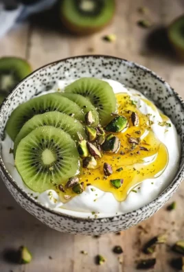 Kiwaïs et yaourt à la cardamome