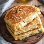 Pancake salé fourré au fromage