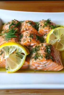 Saumon à la vapeur mariné aux herbes